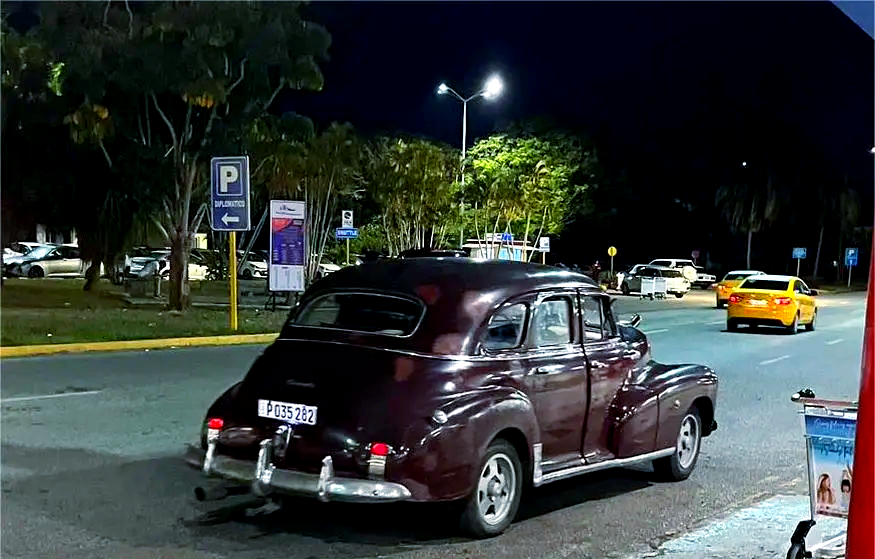 古巴街頭出租車(chē)攻略大揭秘!